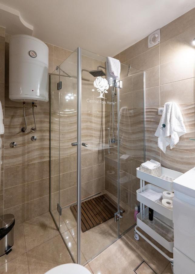 Central Park Home Spa Arandelovac Buitenkant foto