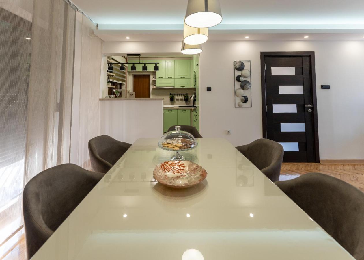 Central Park Home Spa Arandelovac Buitenkant foto